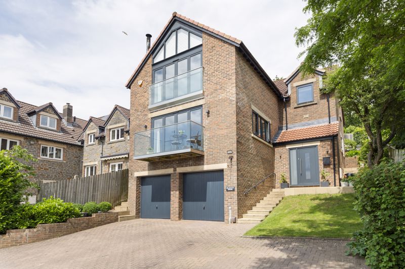 4 bed house for sale in Providence Rise, Bristol  - Property Image 1