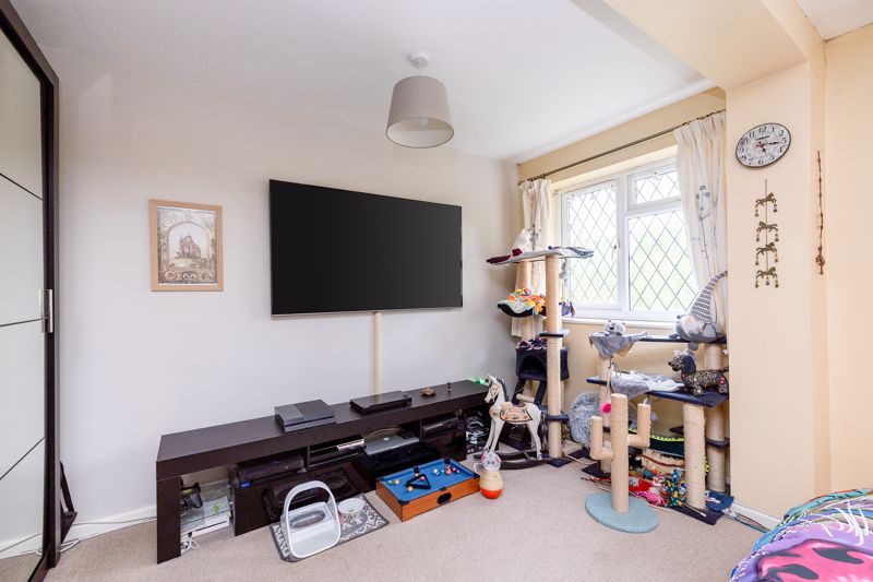 3 bed house for sale in Yeomeads, Bristol  - Property Image 8