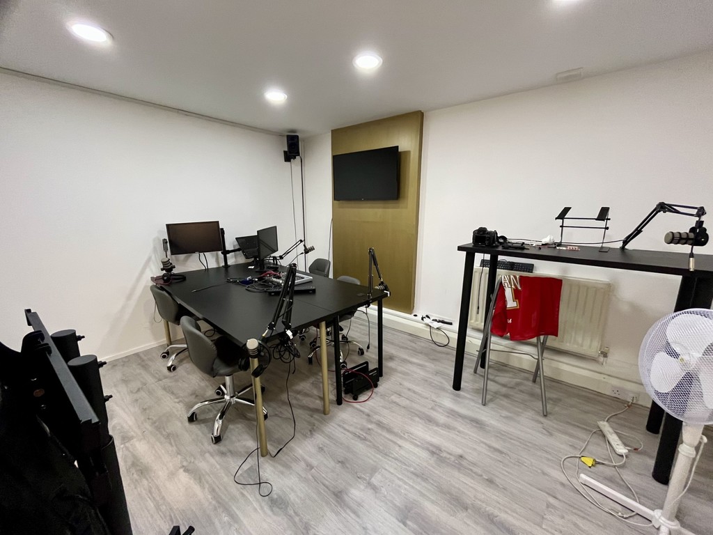 To rent in Staines Road, Hounslow - Property Image 3