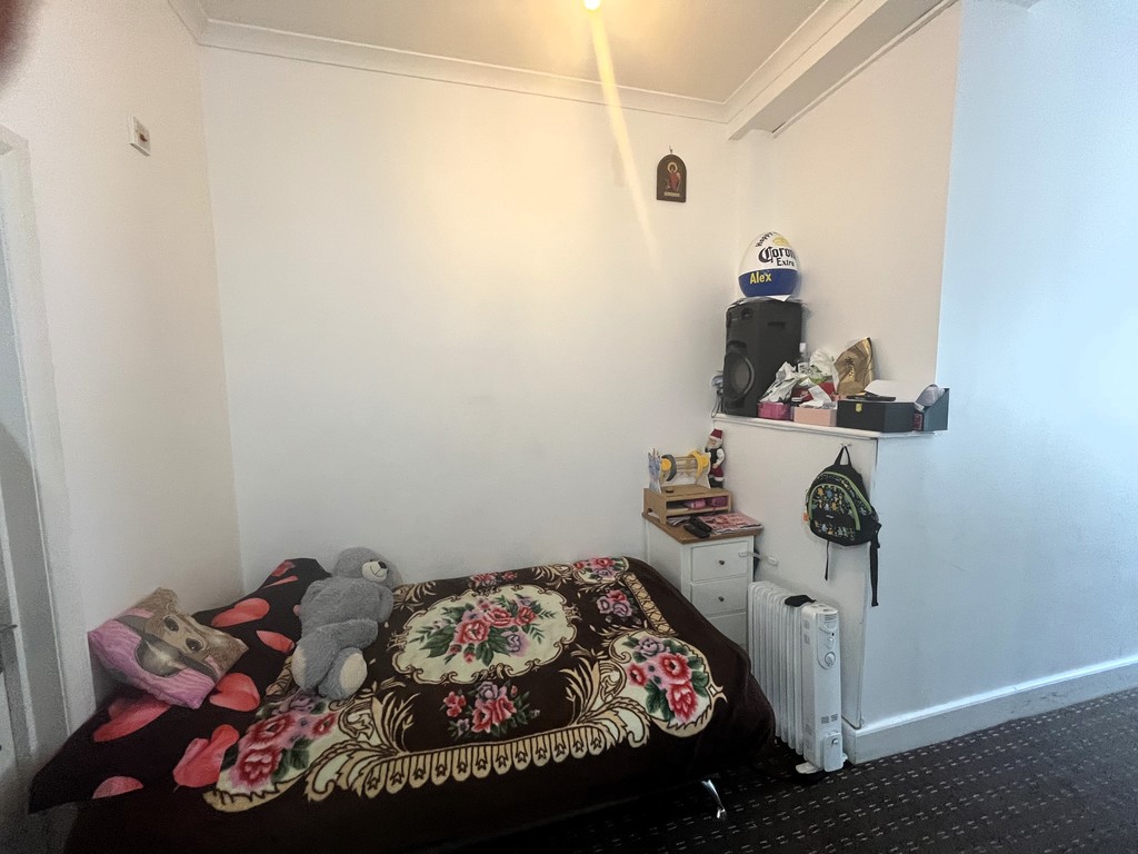 1 bed flat to rent in Fairfield Road, West Drayton  - Property Image 4