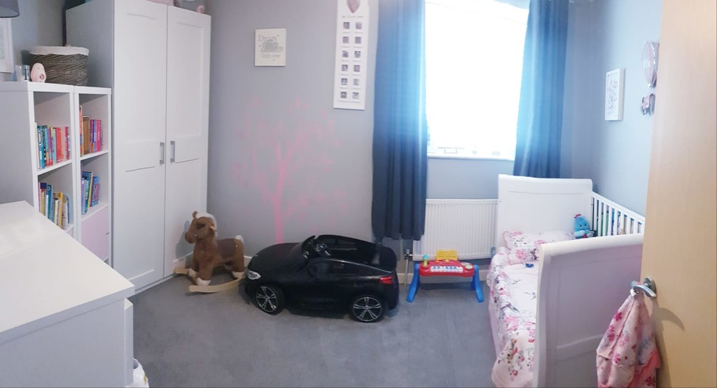2 bed apartment for sale in Page Road, Feltham 4