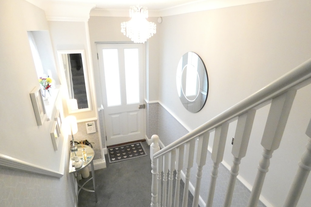 3 bed semi-detached house for sale in Burns Avenue, Feltham 26