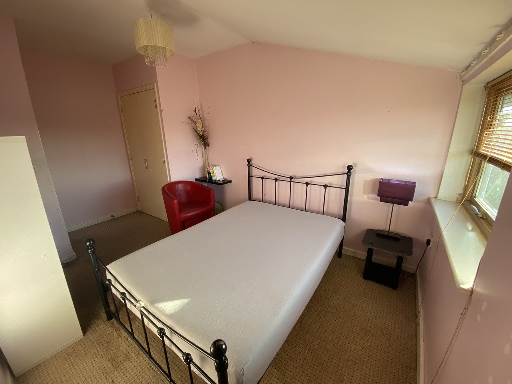 1 bed flat to rent in New Road, Bedfont, Feltham 7