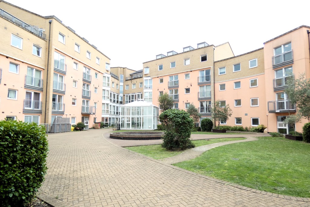 2 bed apartment for sale in Wooldridge Close, Feltham 12