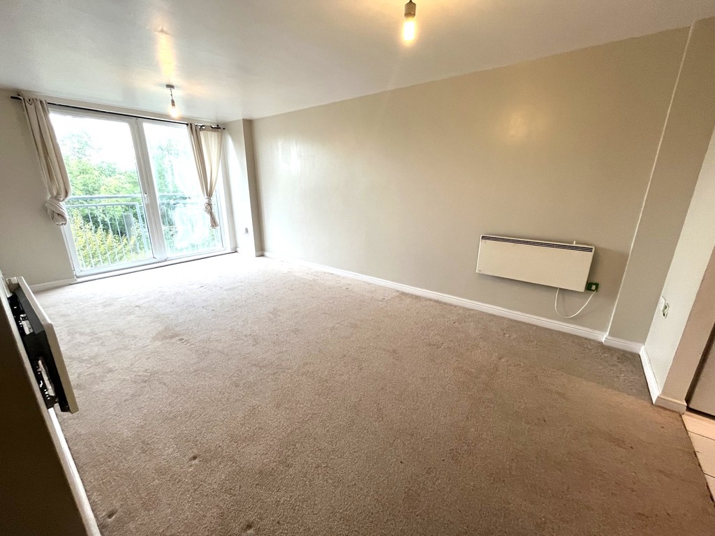 2 bed apartment for sale in Wooldridge Close, Feltham 1