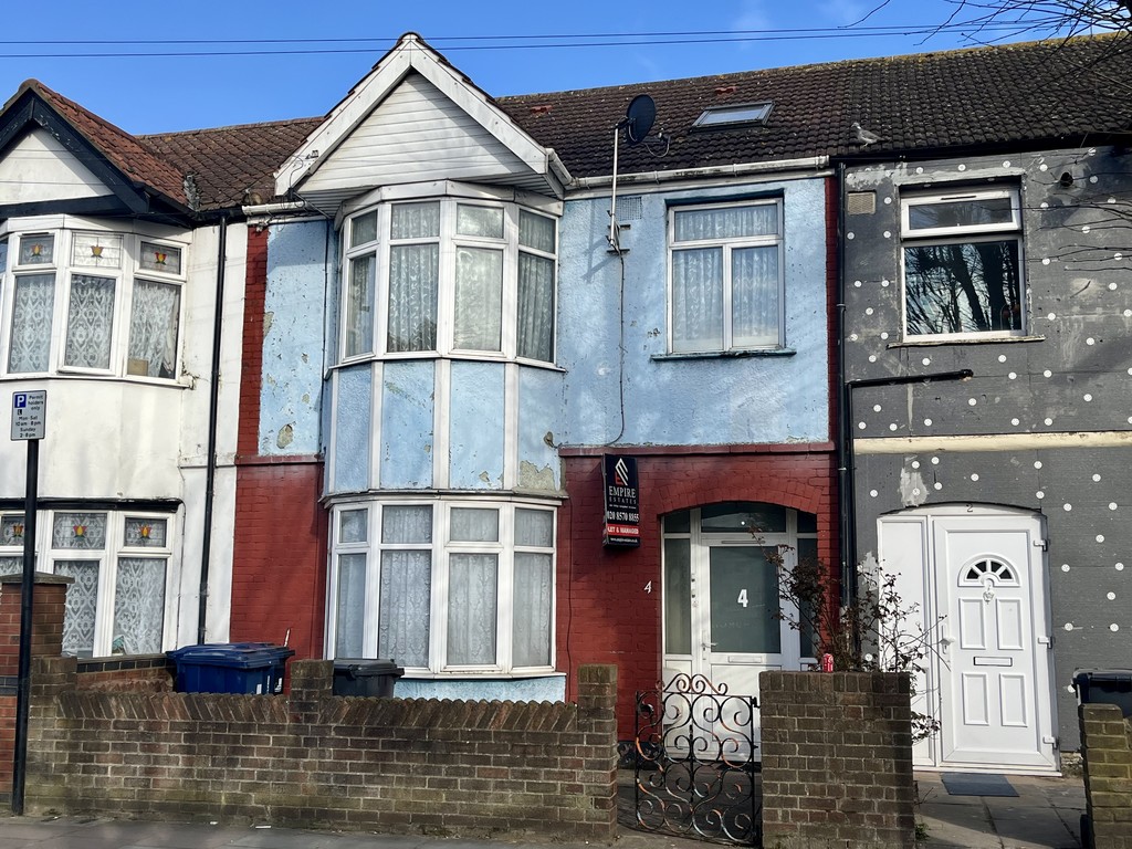 1 bed studio flat to rent in Lancaster Road, Middlesex 0