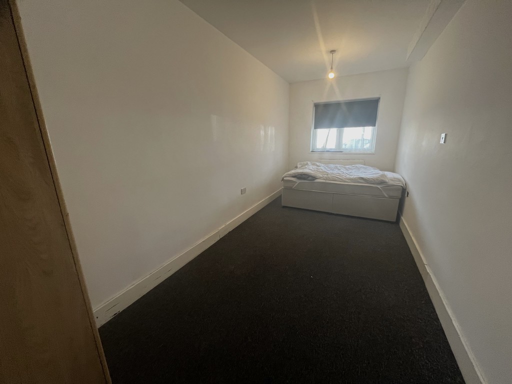 1 bed house share to rent in Lady Margaret Road, Middlesex  - Property Image 3