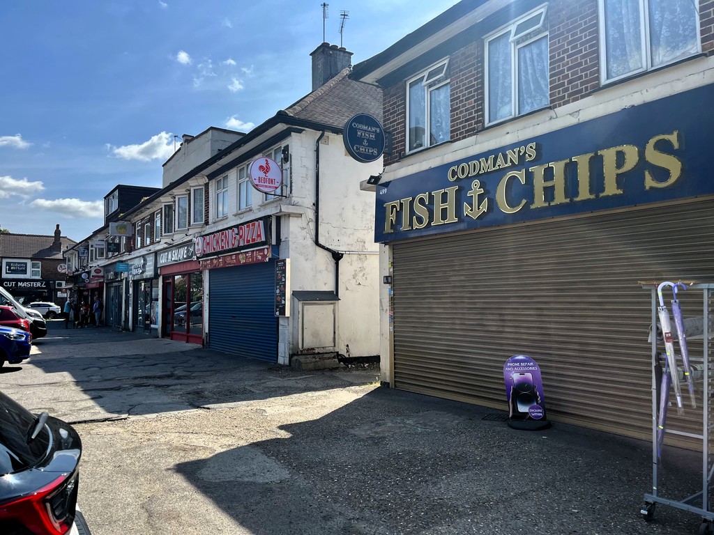 For sale in Staines Road, Feltham 8