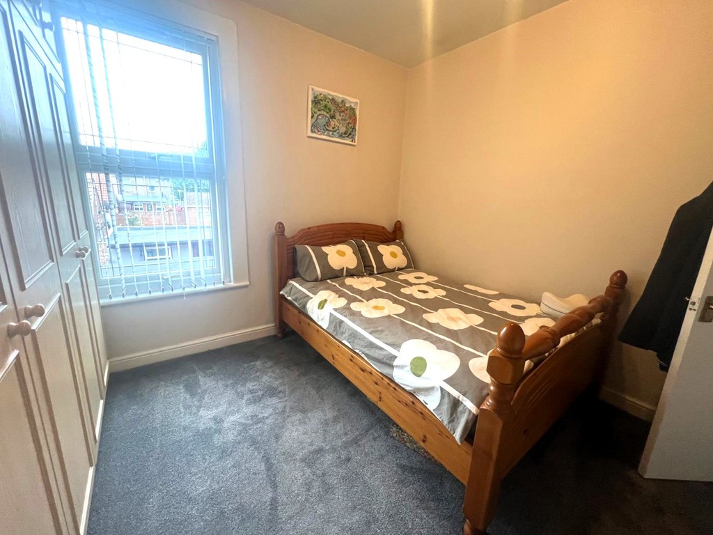 4 bed end of terrace house to rent in Marlow Road, Southall  - Property Image 15