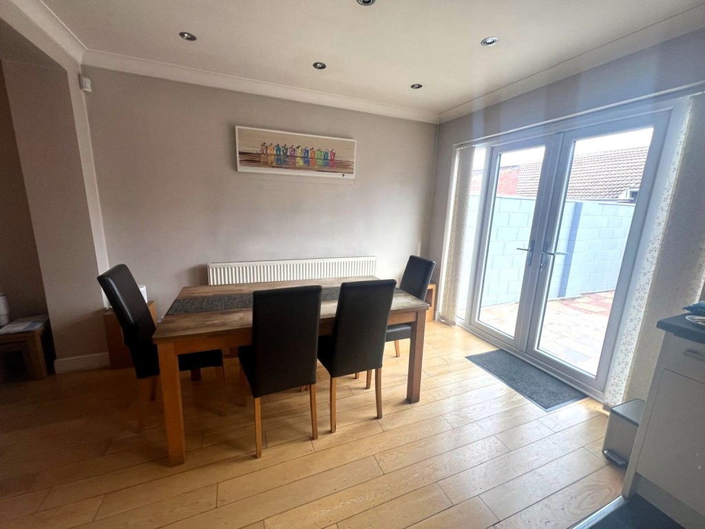 4 bed end of terrace house to rent in Marlow Road, Southall  - Property Image 4