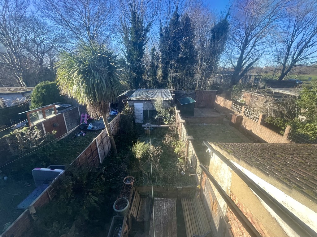 2 bed terraced house for sale in Hounslow Road, Feltham 12