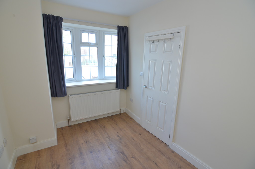 4 bed end of terrace house to rent in Alma Road, Kent  - Property Image 12