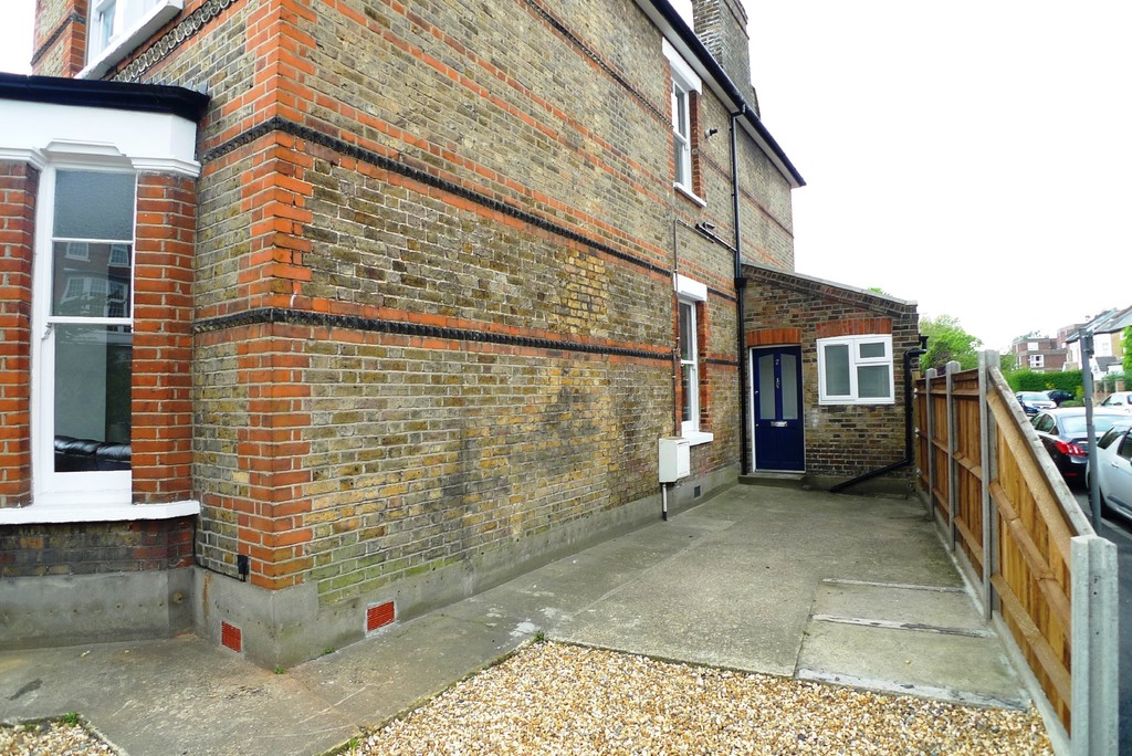 1 bed ground floor flat to rent in Station Road, Sidcup, DA15 7DR  - Property Image 7