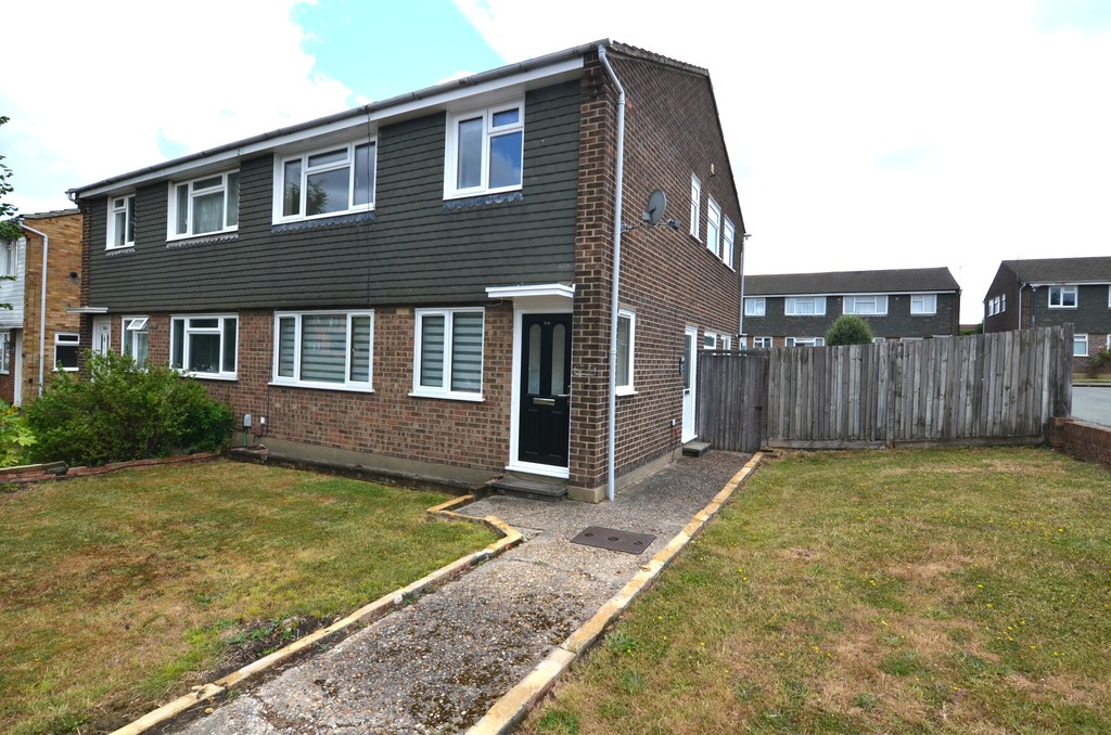 2 bed ground floor maisonette to rent in Hatherley Road, Sidcup, DA14 4AJ  - Property Image 1