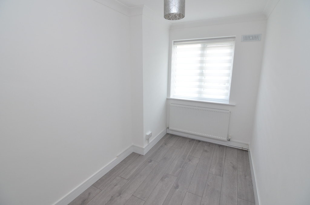 2 bed ground floor maisonette to rent in Hatherley Road, Sidcup, DA14 4AJ  - Property Image 12