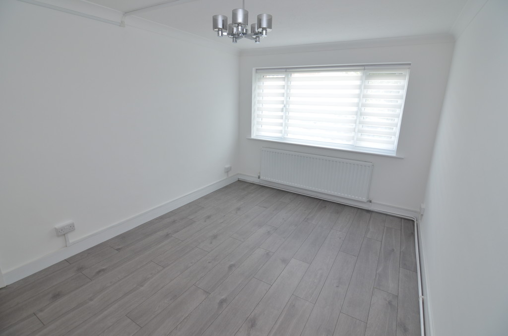 2 bed ground floor maisonette to rent in Hatherley Road, Sidcup, DA14 4AJ  - Property Image 7
