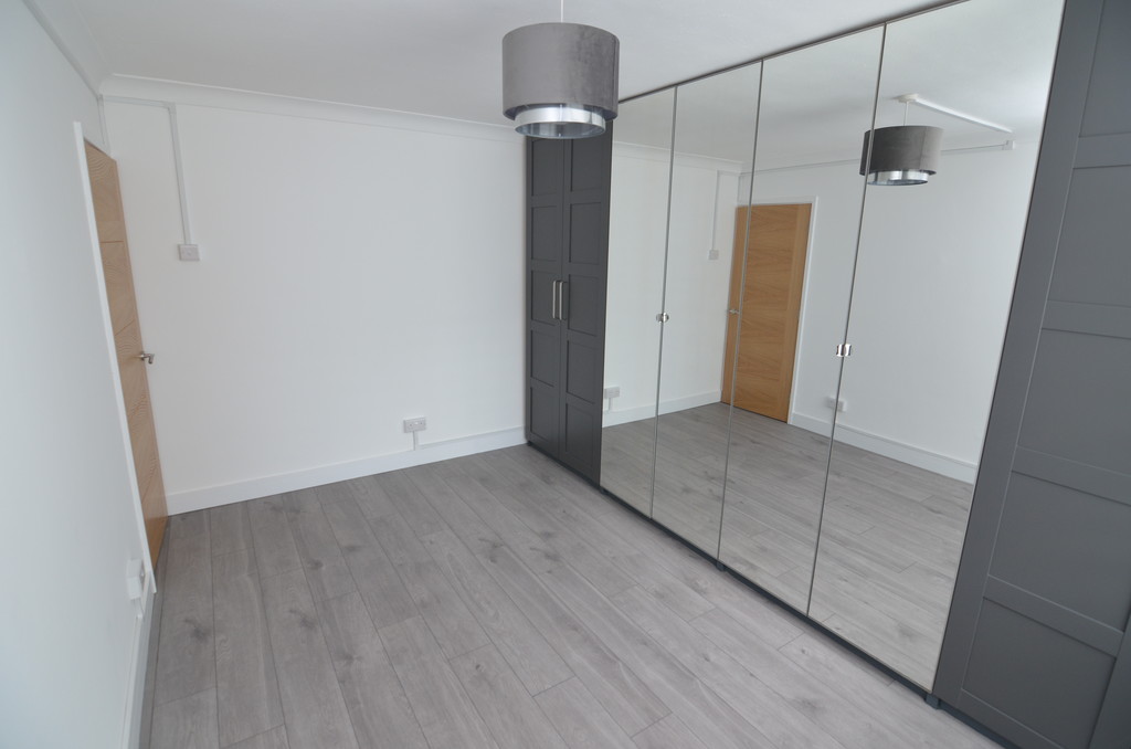 2 bed ground floor maisonette to rent in Hatherley Road, Sidcup, DA14 4AJ  - Property Image 10