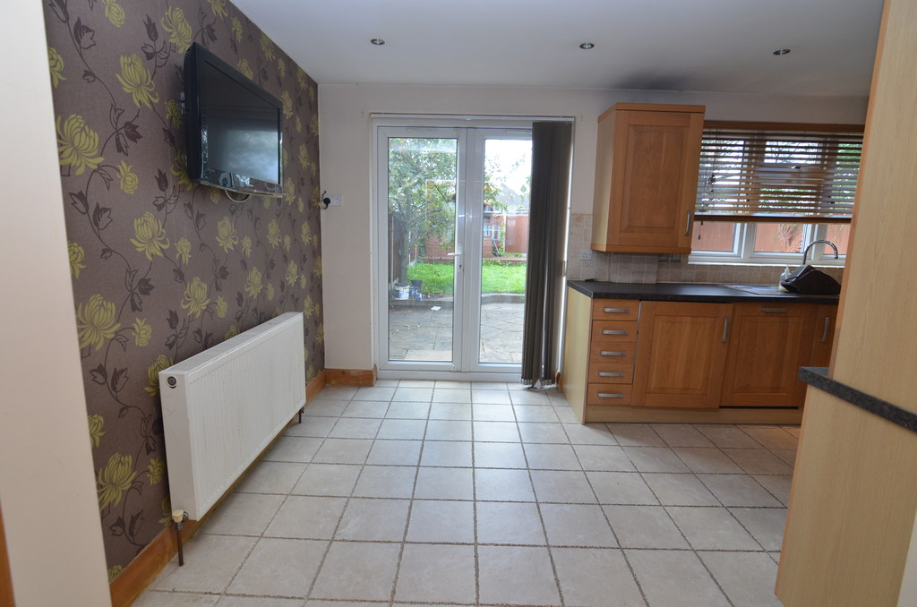 4 bed terraced house to rent in Halfway Street, Kent  - Property Image 9