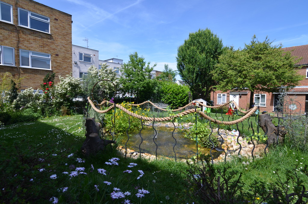 2 bed ground floor flat to rent in Taylors Close, Kent  - Property Image 14