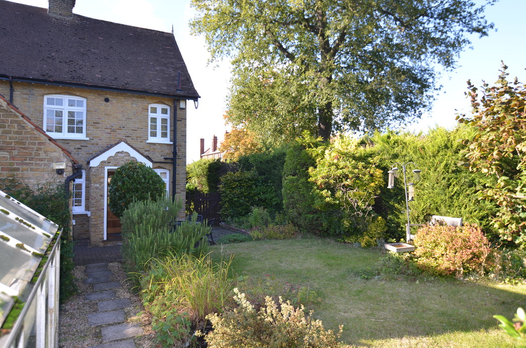 2 bed cottage to rent in Burnt Oak Lane, Sidcup, DA15 9DB  - Property Image 6