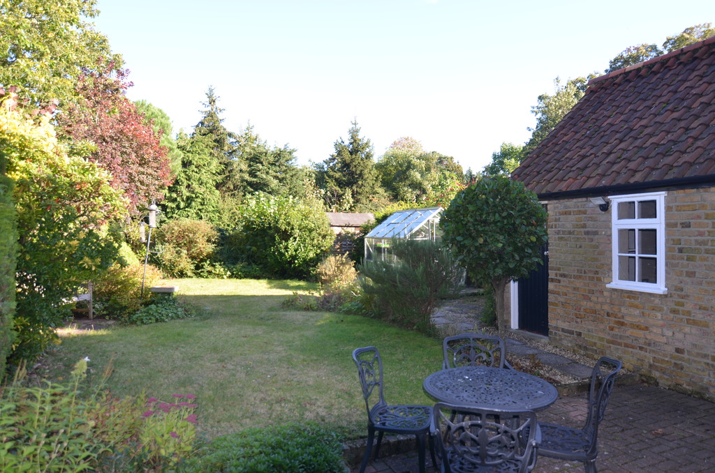 2 bed cottage to rent in Burnt Oak Lane, Sidcup, DA15 9DB  - Property Image 16