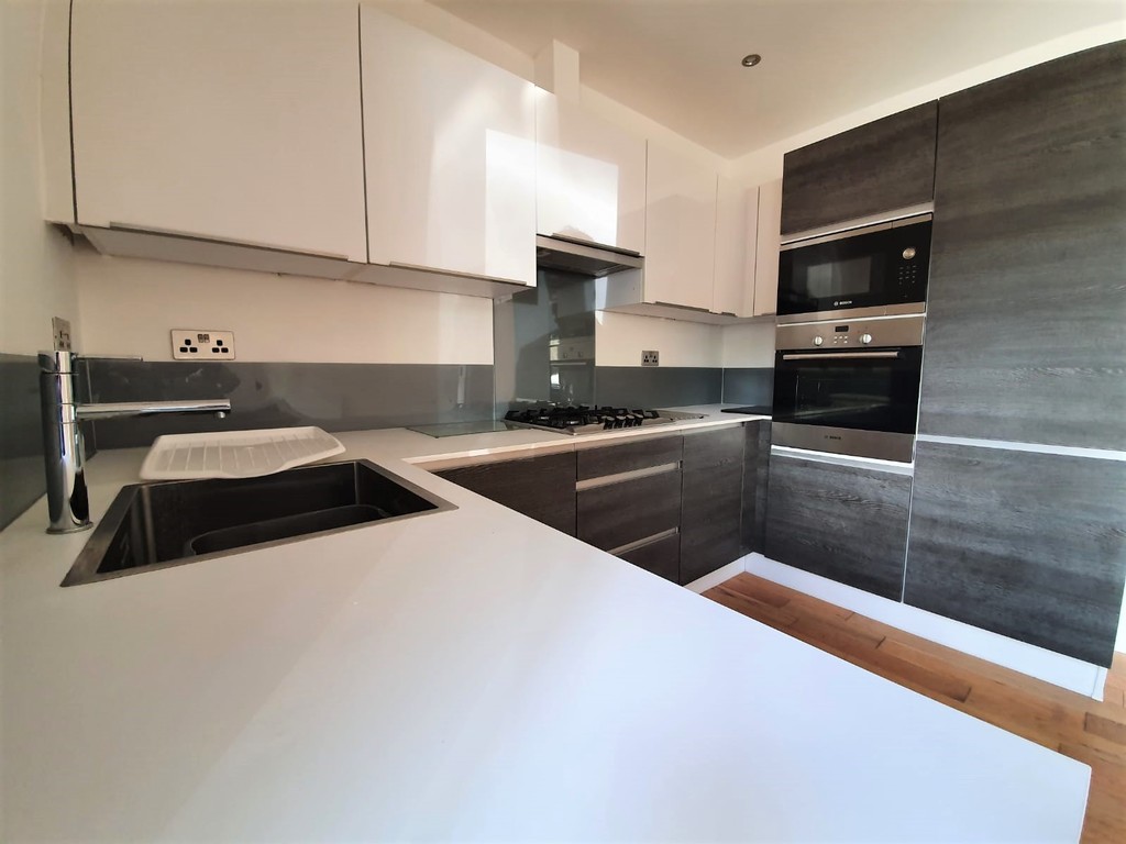 2 bed apartment to rent in Wickham Street, Welling, DA16 3DA  - Property Image 8