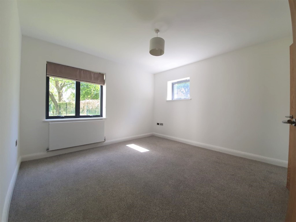 2 bed apartment to rent in Wickham Street, Welling, DA16 3DA  - Property Image 4