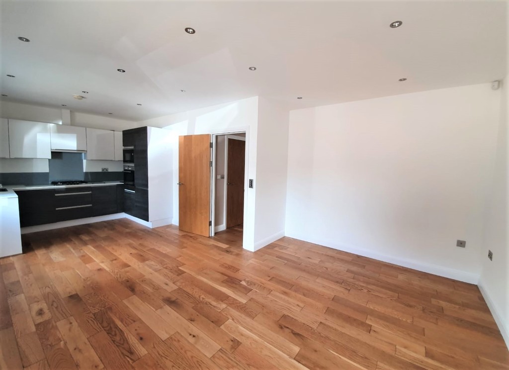 2 bed apartment to rent in Wickham Street, Welling, DA16 3DA  - Property Image 2