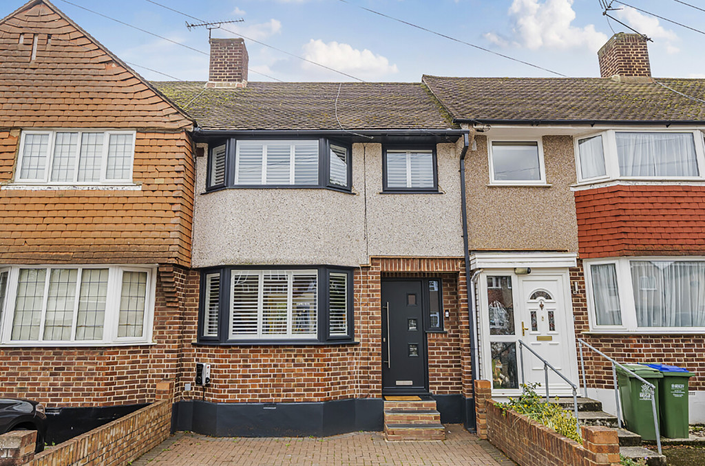 3 bed terraced house for sale in Rosebery Avenue, Sidcup  - Property Image 1