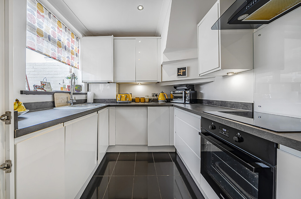 3 bed terraced house for sale in Rosebery Avenue, Sidcup  - Property Image 5