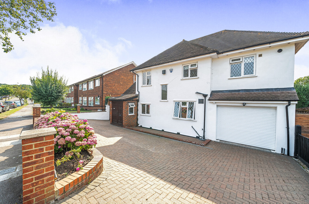 4 bed detached house for sale in Sydney Road, Sidcup  - Property Image 1