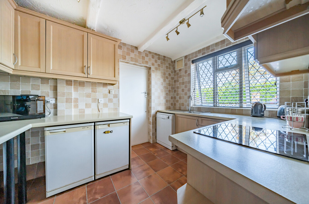 4 bed detached house for sale in Sydney Road, Sidcup  - Property Image 3