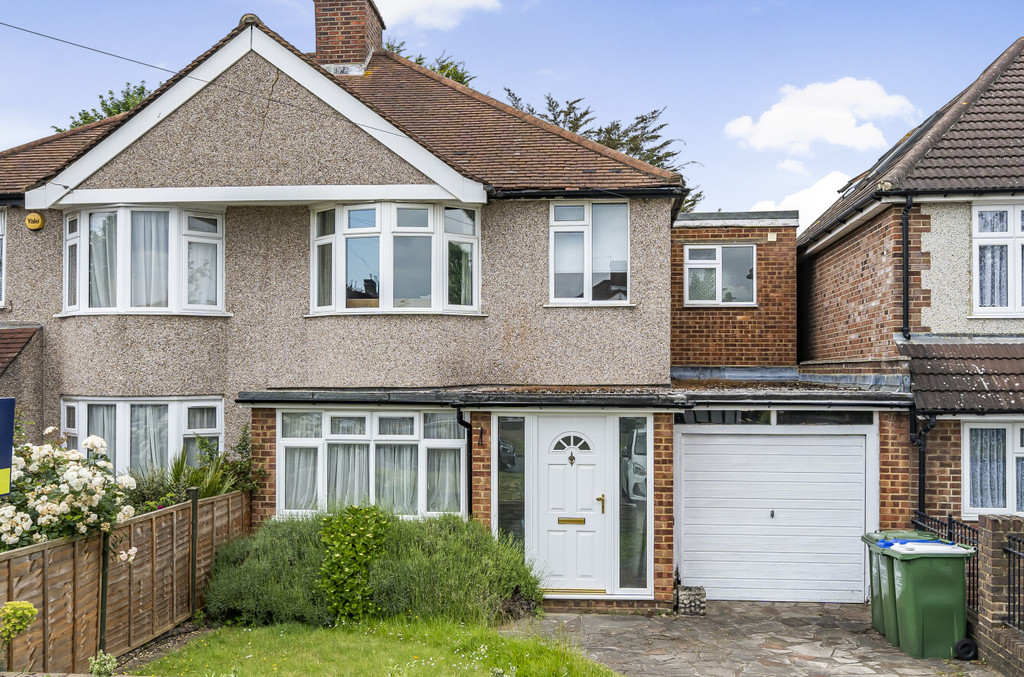 4 bed semi-detached house for sale in Willersley Avenue, Sidcup  - Property Image 1