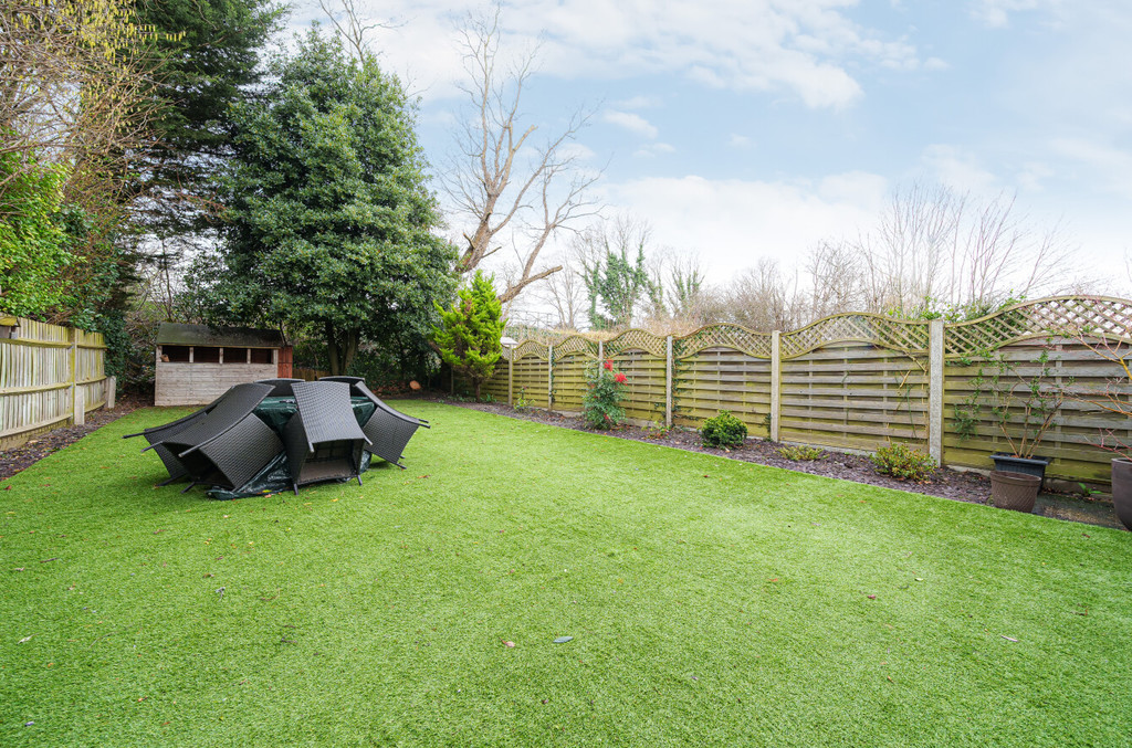 5 bed semi-detached house for sale in Old Farm Avenue, Sidcup  - Property Image 12