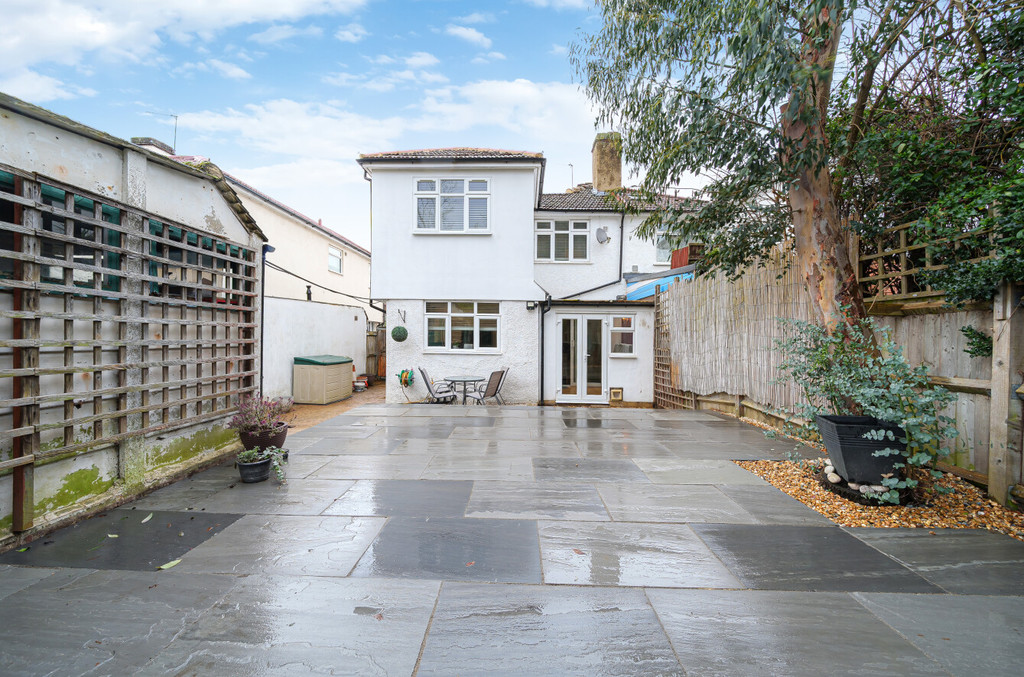 5 bed semi-detached house for sale in Old Farm Avenue, Sidcup  - Property Image 13