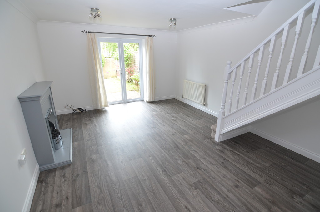 2 bed terraced house to rent in Cromwell Close, Bromley, BR2 9GD  - Property Image 2