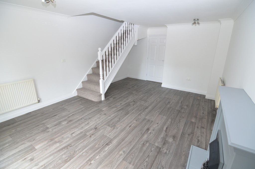 2 bed terraced house to rent in Cromwell Close, Bromley, BR2 9GD  - Property Image 4