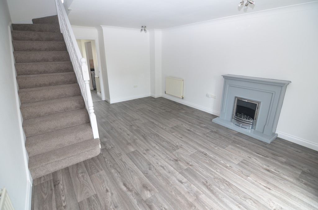 2 bed terraced house to rent in Cromwell Close, Bromley, BR2 9GD  - Property Image 3