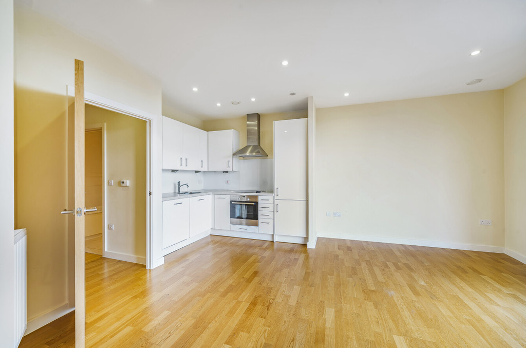 1 bed flat to rent in Station Road, Sidcup, DA15 7AP  - Property Image 3