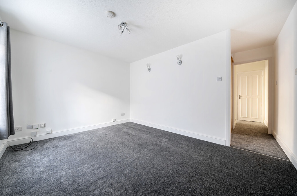 1 bed ground floor maisonette for sale in Taylors Close, Sidcup  - Property Image 3