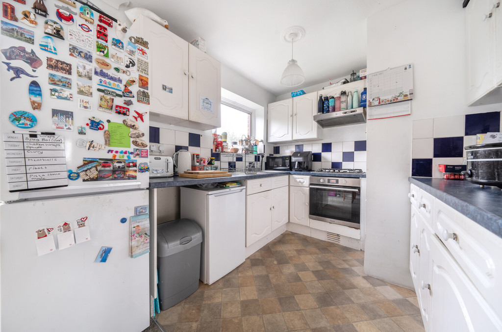 3 bed town house for sale in Maiden Erlegh Avenue, Bexley, DA5 3PD  - Property Image 3