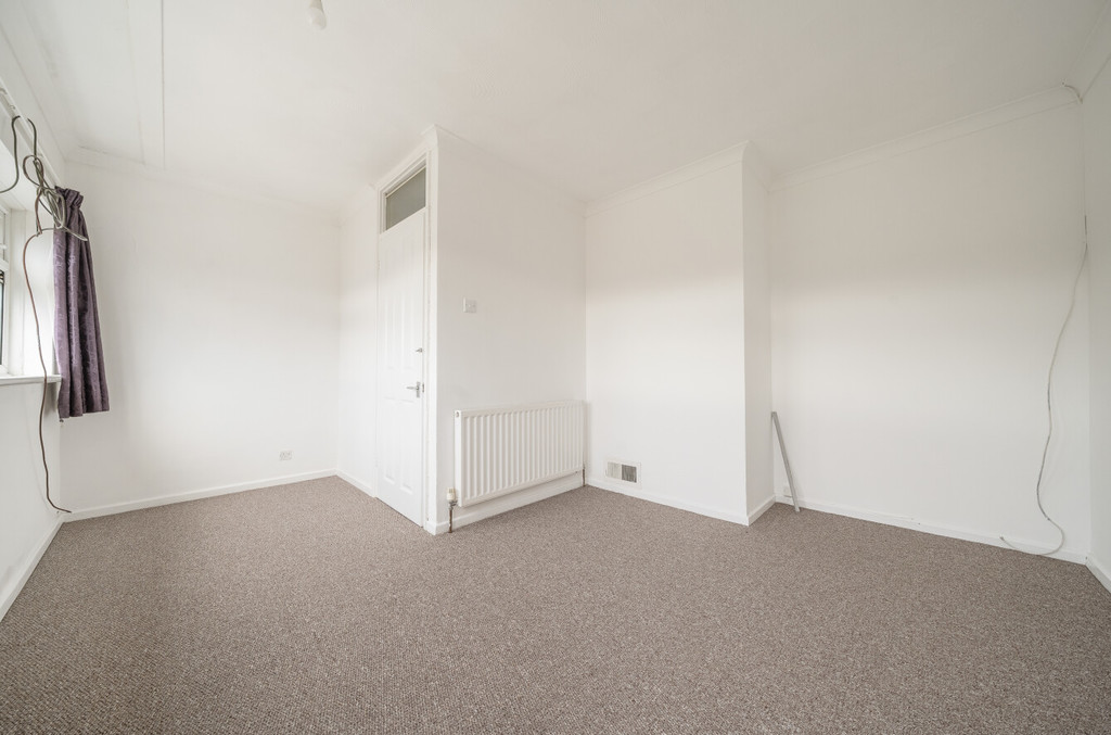 3 bed flat for sale in Etfield Grove, Sidcup  - Property Image 4