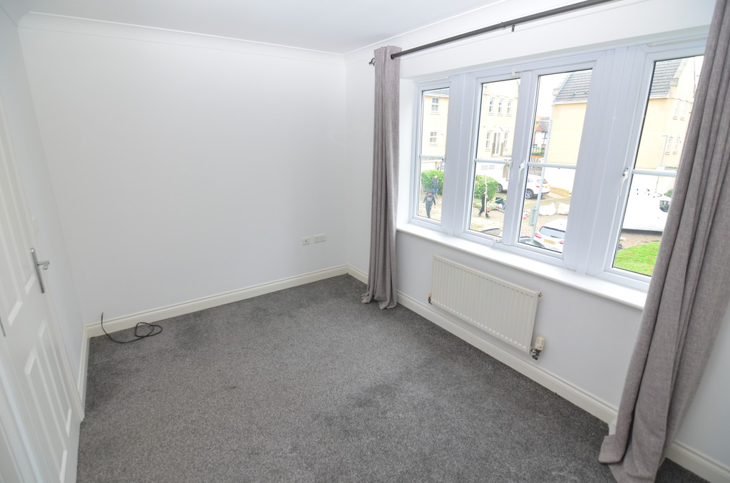 2 bed end of terrace house to rent in Sparkes Close, Bromley  - Property Image 7