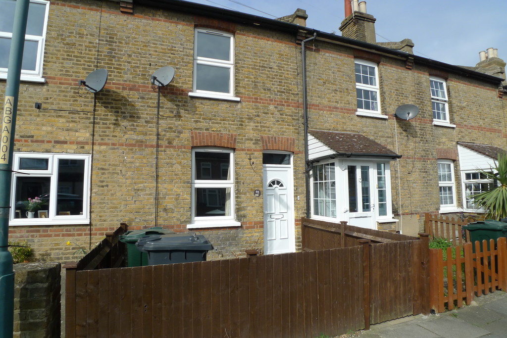 2 bed terraced house to rent - Property Image 1