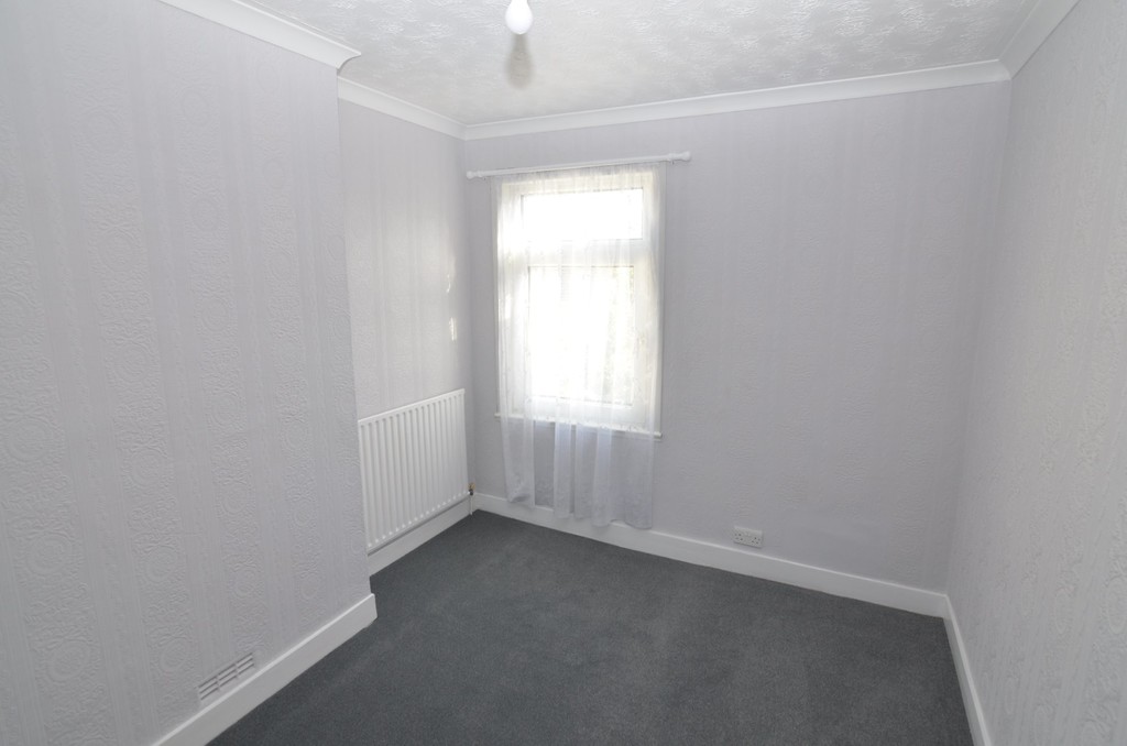 2 bed terraced house to rent in Anne Of Cleves Road, Dartford  - Property Image 13
