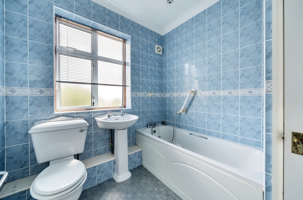 3 bed semi-detached house for sale in Boundary Road, Sidcup  - Property Image 13