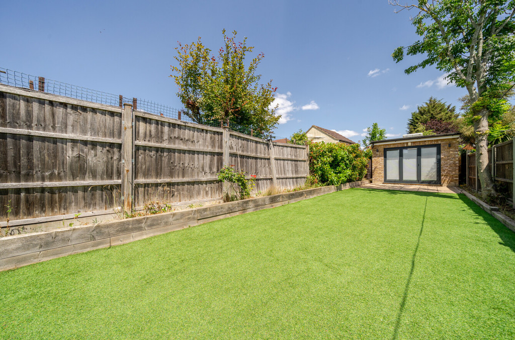 3 bed semi-detached house for sale in Old Farm Avenue, Sidcup, DA15 8AR  - Property Image 12