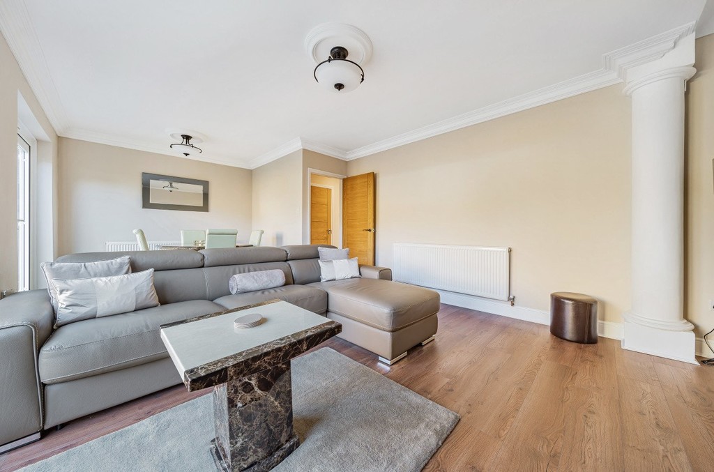 2 bed detached house for sale in Knoll Road, Sidcup  - Property Image 3