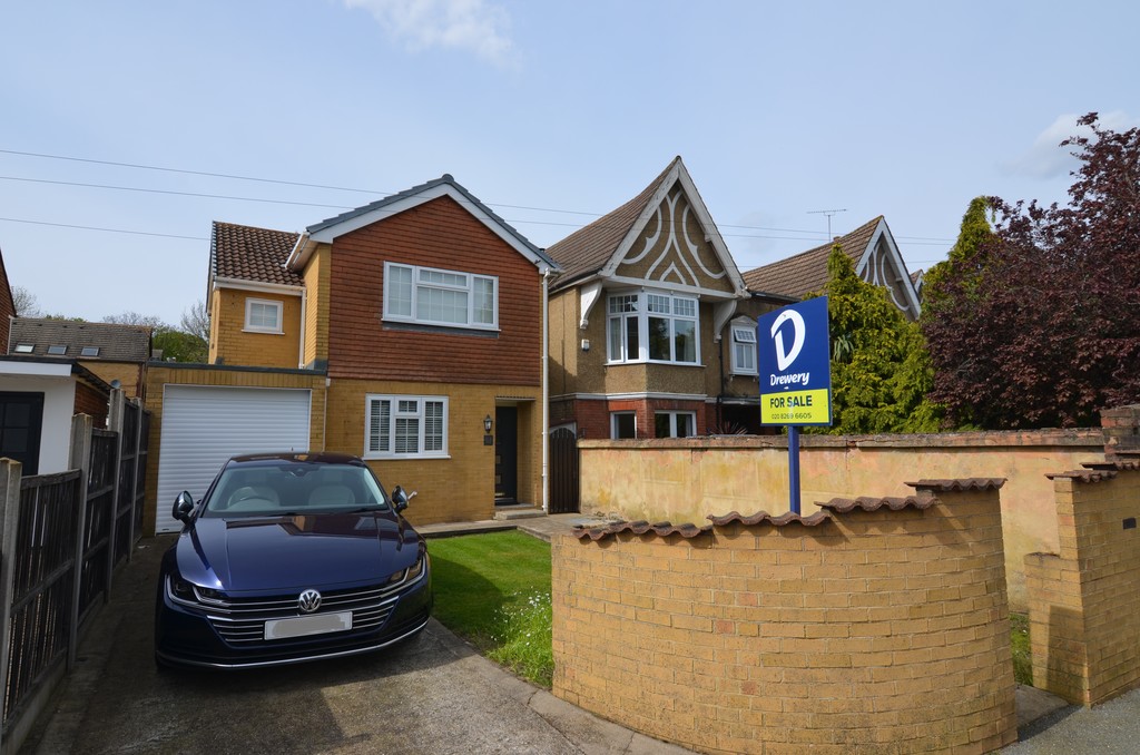2 bed detached house for sale in Knoll Road, Sidcup  - Property Image 1