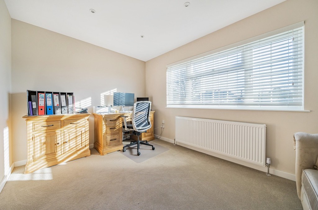 2 bed detached house for sale in Knoll Road, Sidcup  - Property Image 15